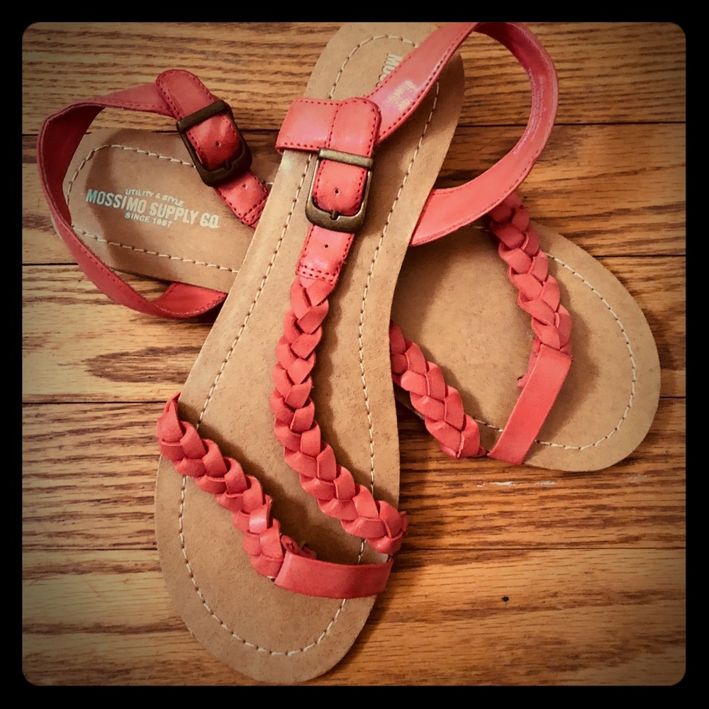 🌸Mossimo coral braided sandals🌸